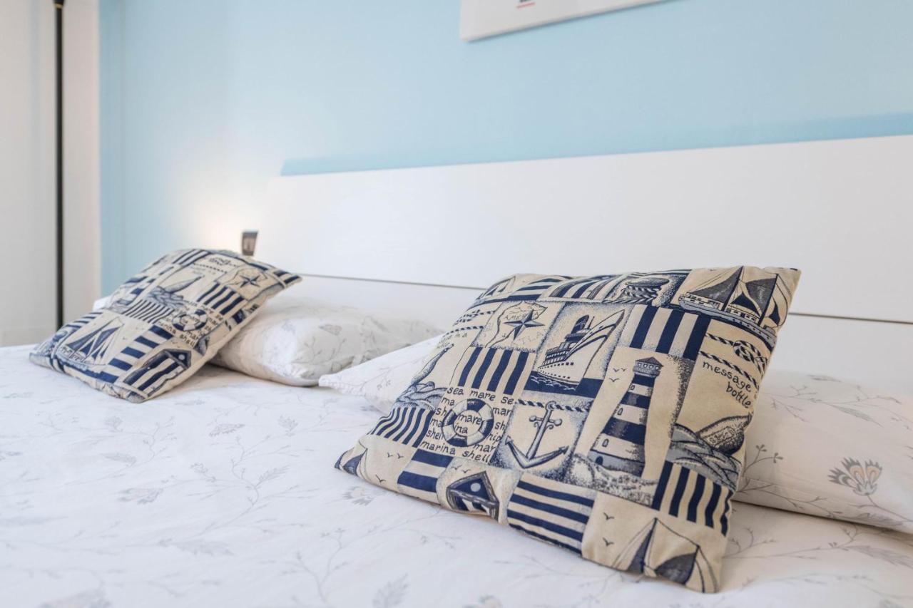 Luxury Apartment With Swimming Pool Лонато Экстерьер фото
